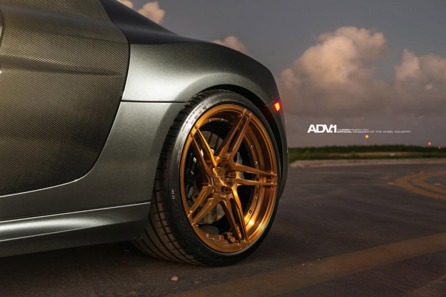 Детали экстерьера Audi R8 V10 on ADV.1 Wheels (ADV05RMV2CS) 2015 года  (фото 6 из 12)